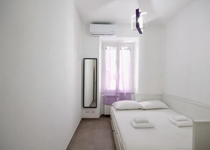 Apartment Hc - Olivi Cozy House Near Metro C
