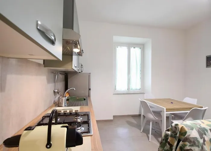 Hc - Olivi Cozy House Near Metro C Apartment *